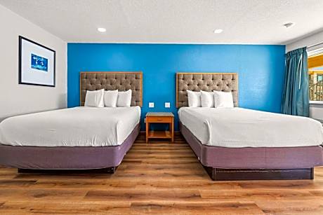 Econo Lodge Inn & Suites Sealy