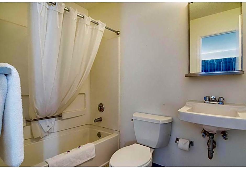 Motel 6-Fayetteville, NC - Fort Liberty Area