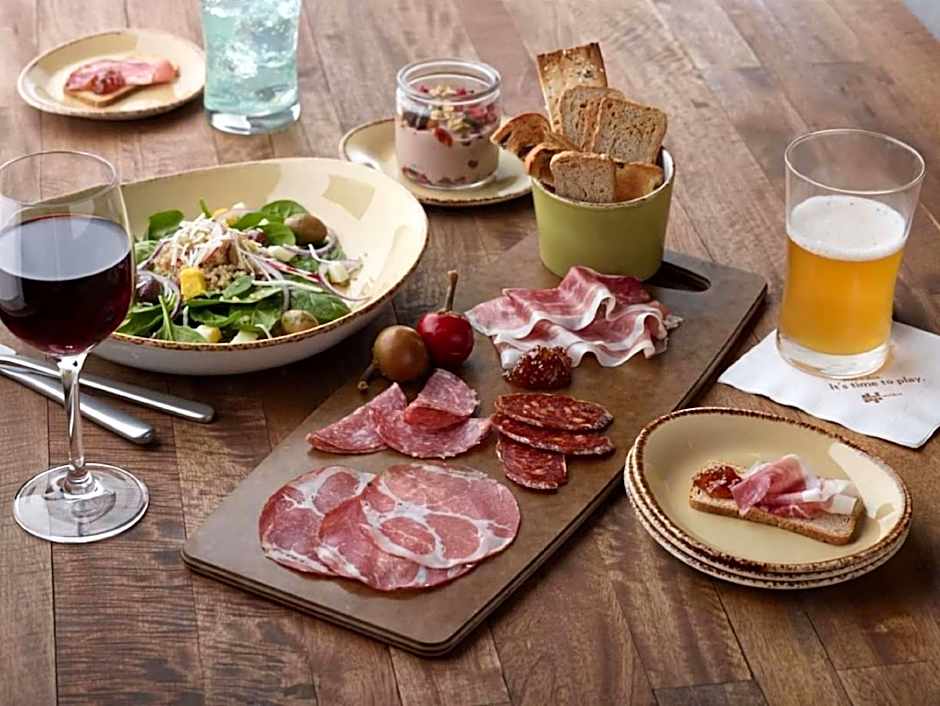 EVEN Hotel Norwalk By IHG