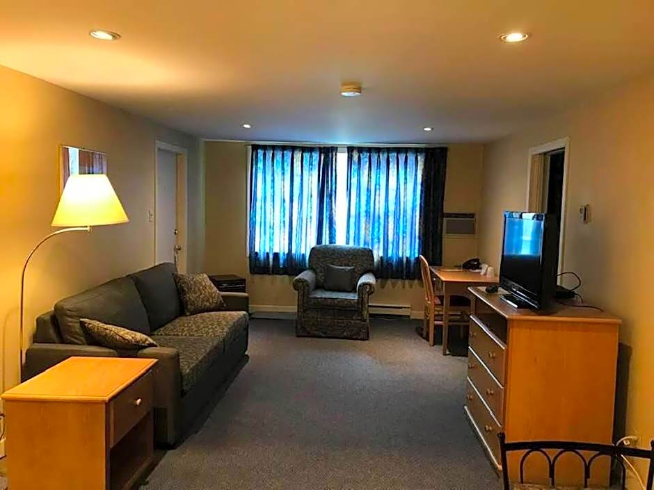 Coastal Inn - Kingfisher