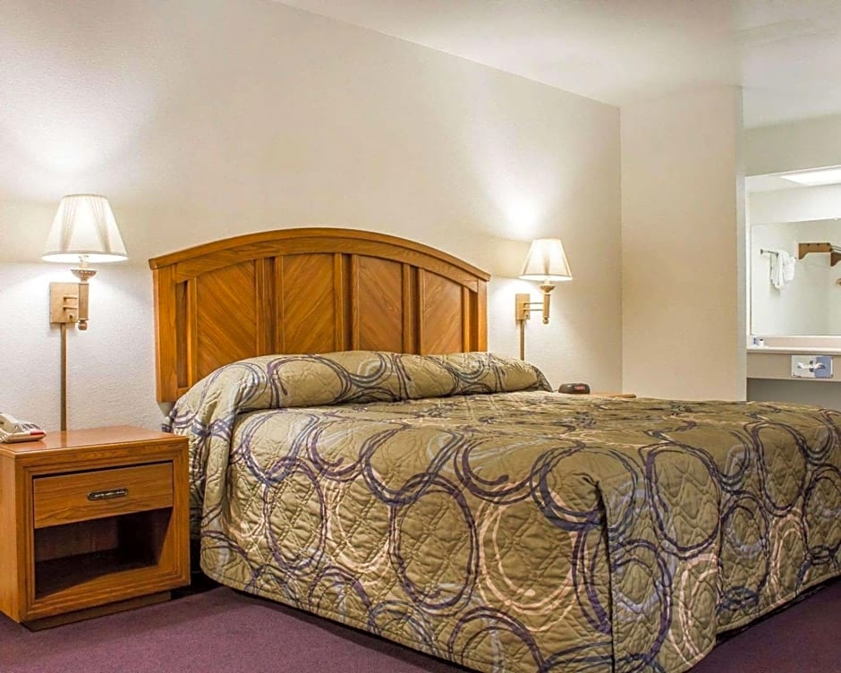 Rodeway Inn Silver Creek Inn