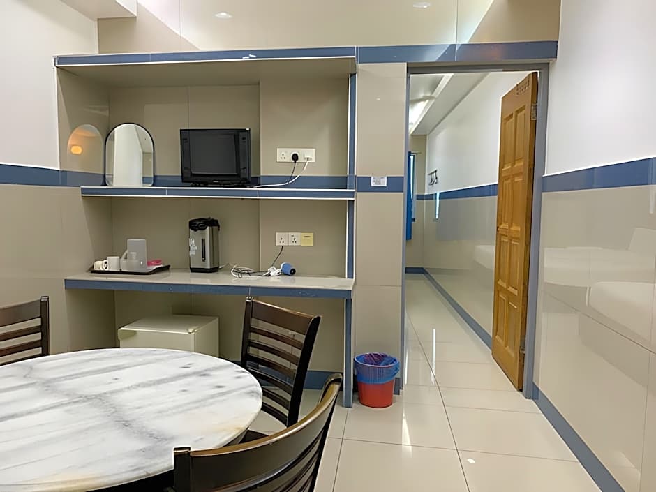 Burmahtel Hotel