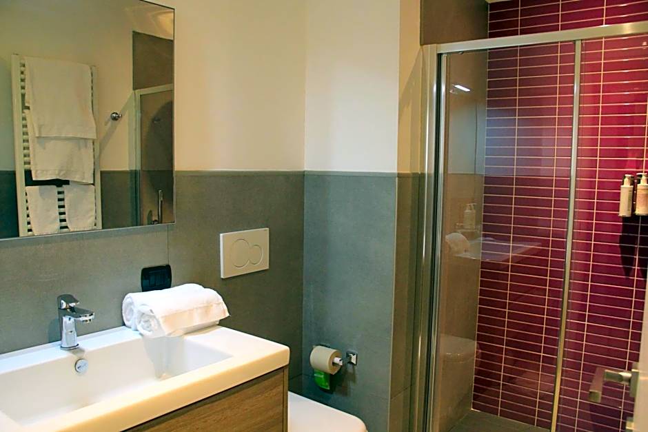 Duomo Hotel & Apartments