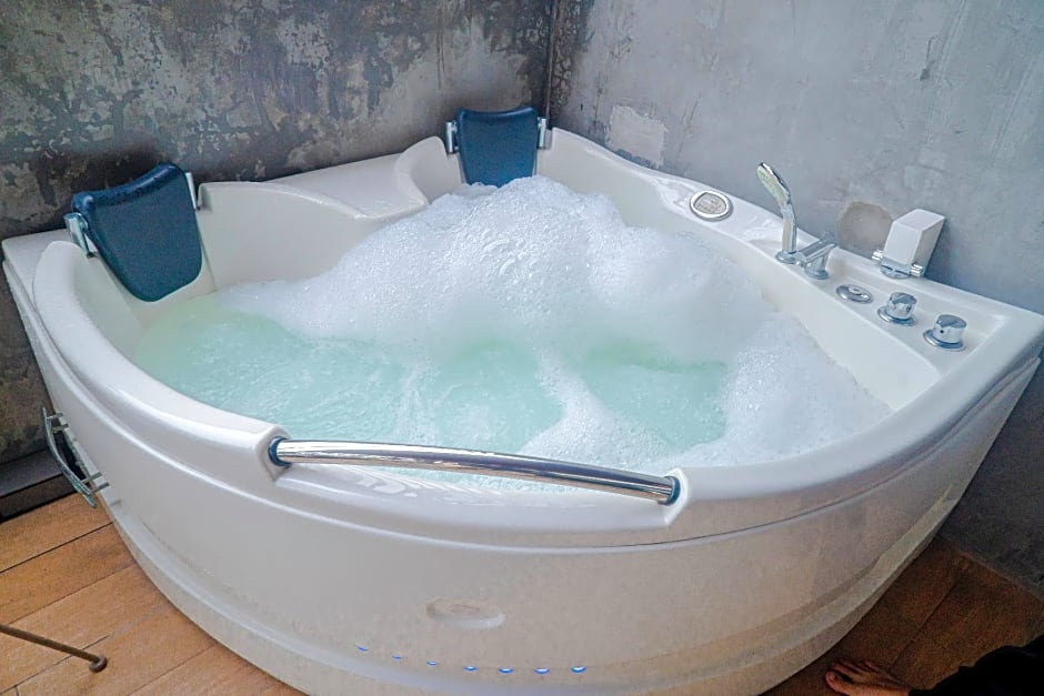 The Lake Hotel Khon Kaen