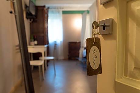 Deluxe Double Room with Bath