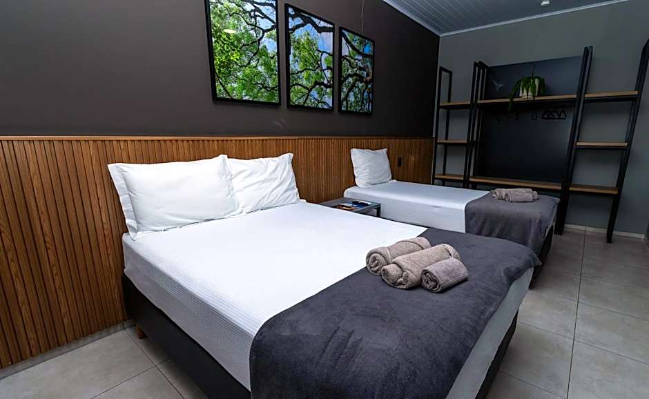 Espaço Paraíso Ortigueira