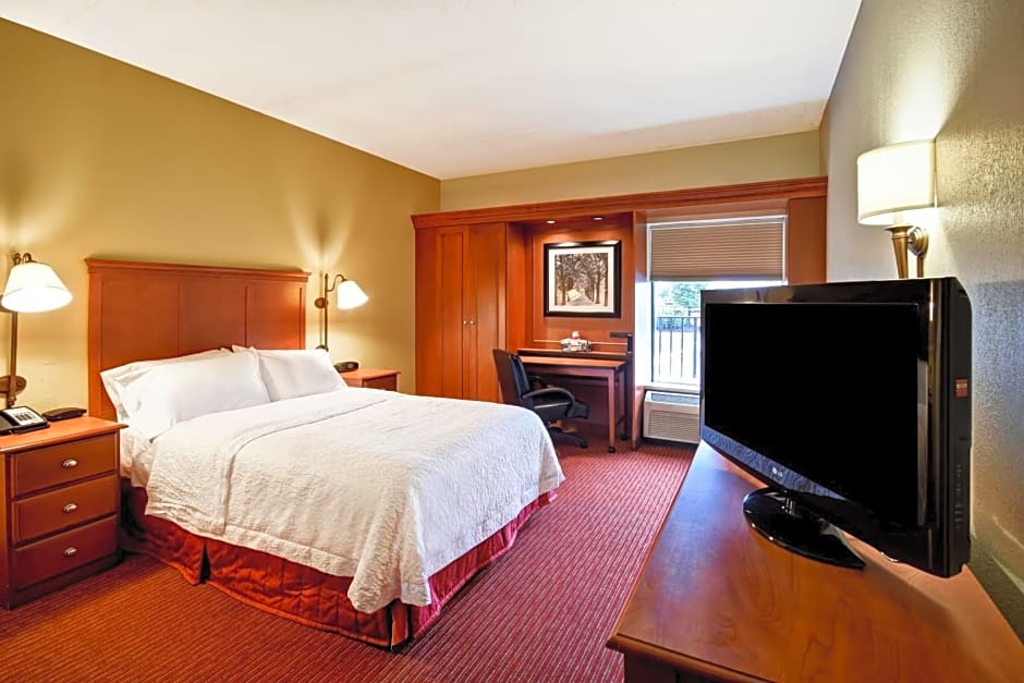 Hampton Inn Louisville Airport Fair/Expo Center