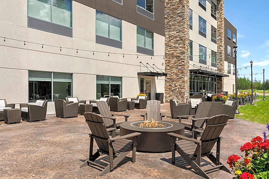 Holiday Inn Express And Suites Rhinelander By IHG