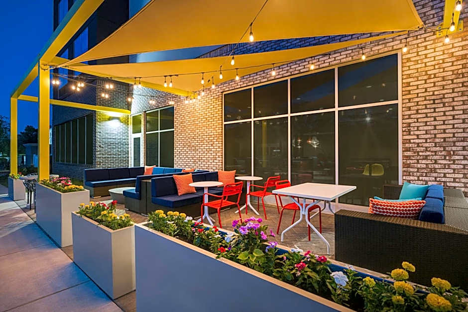 Tru by Hilton Charlotte Tyvola I-77