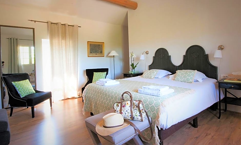 Domaine Le Bois Des Dames