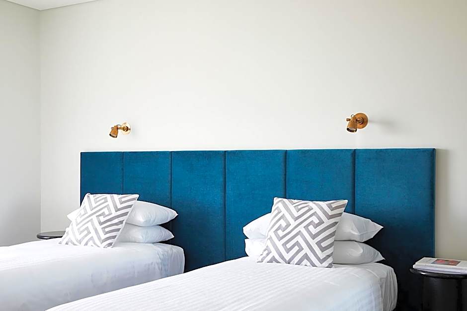 Astina Suites, Penrith