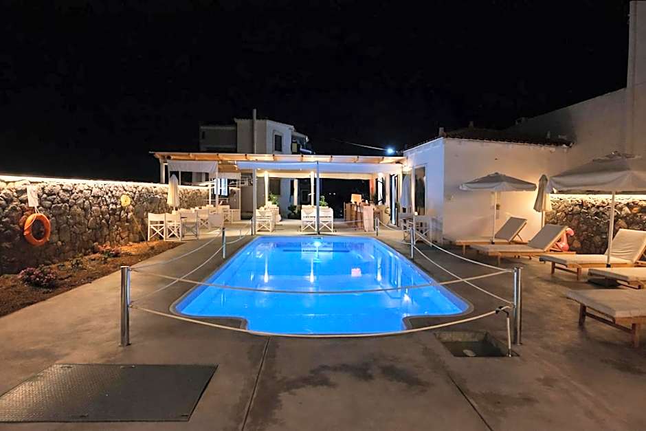 Koukounari Apartments