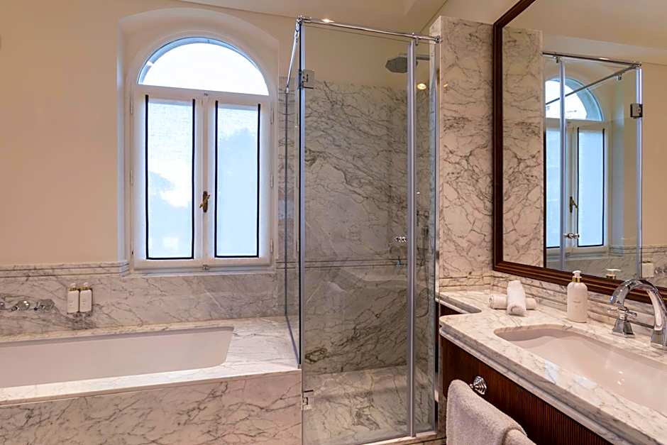 Hotel Regency - Small Luxury Hotels of the World