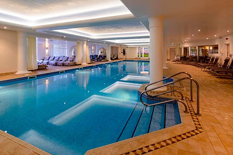 Stoke By Nayland Resort