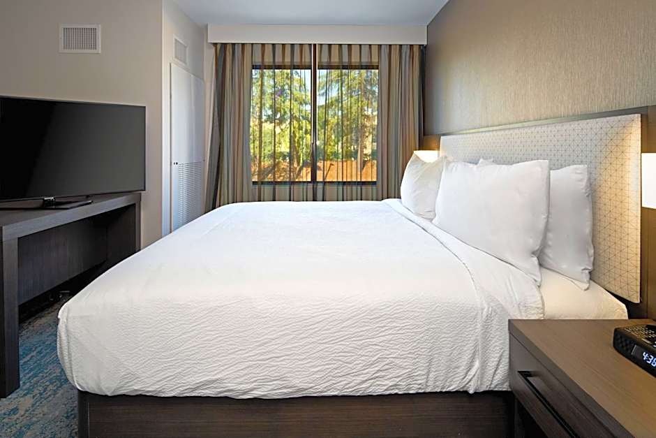 Residence Inn by Marriott Valencia