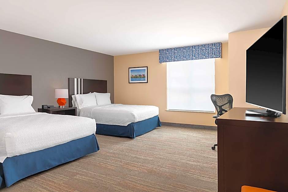 Photo 1 of 5 of 2 Queen Beds, Hearing/Mobility Accessible, Roll in Shower