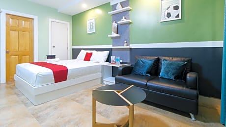 RedDoorz Plus near Lapasan Plaza Cagayan de Oro