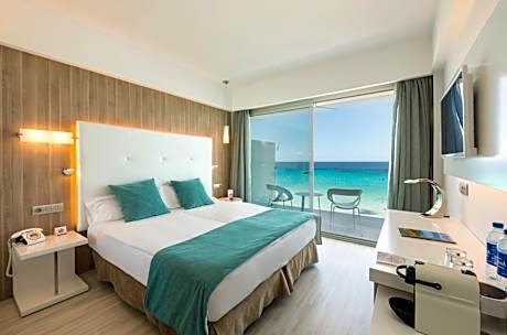 Kyrat Amarac - Adults Only