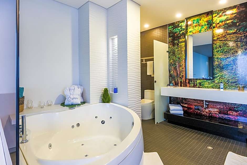 Hotel Black Tower Premium