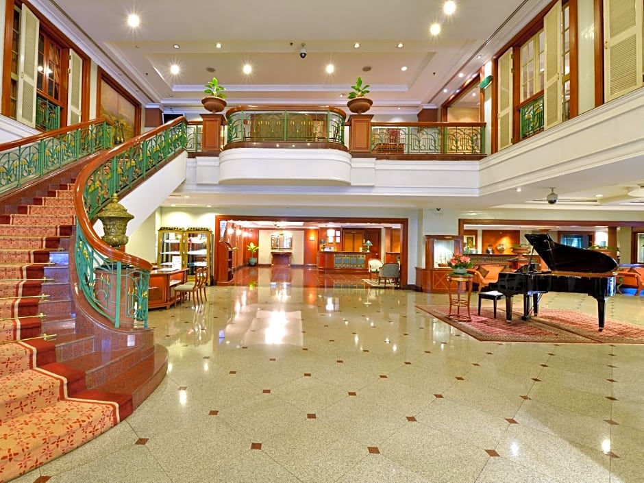 Evergreen Laurel Hotel