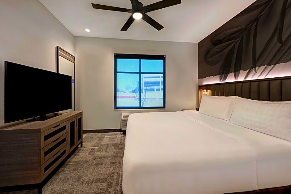 Homewood Suites by Hilton Dallas / The Colony