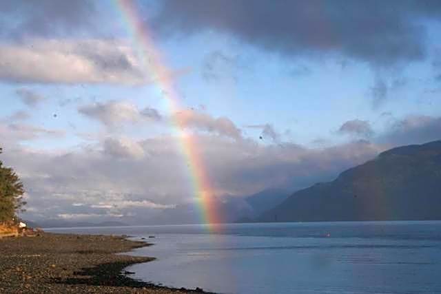 Alert Bay Lodge