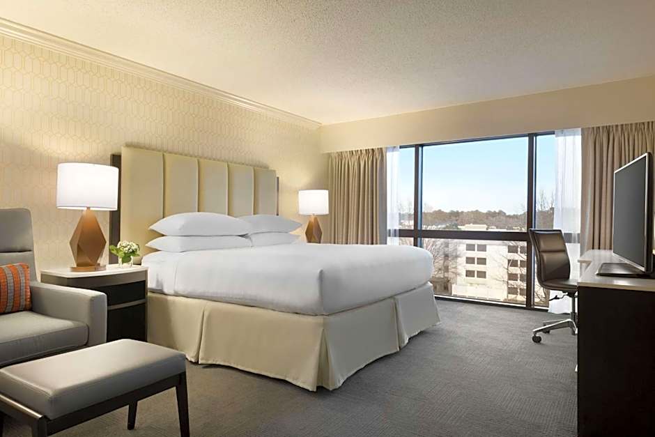 Hilton Greenville