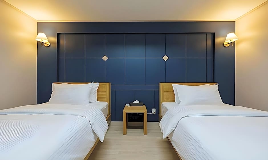 Gumi Time Hotel