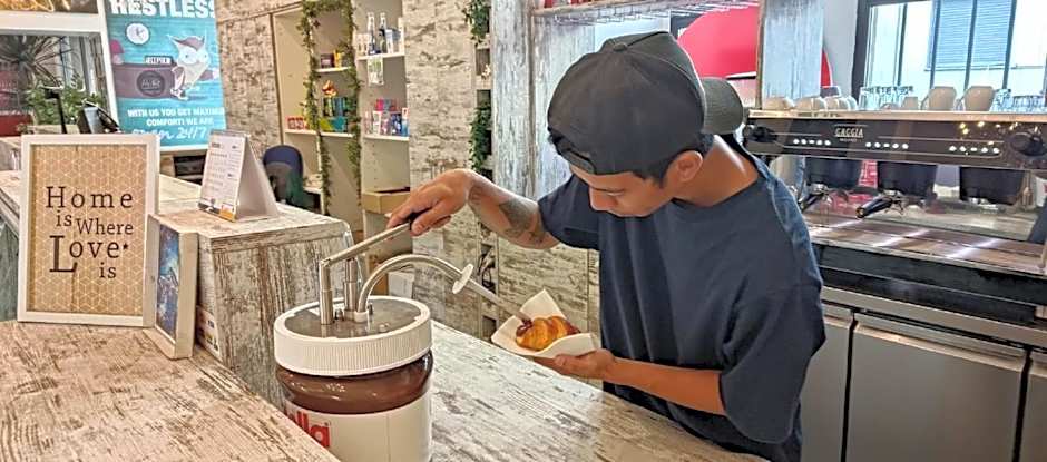 NEW GENERATION HOSTEL Navigli Milano