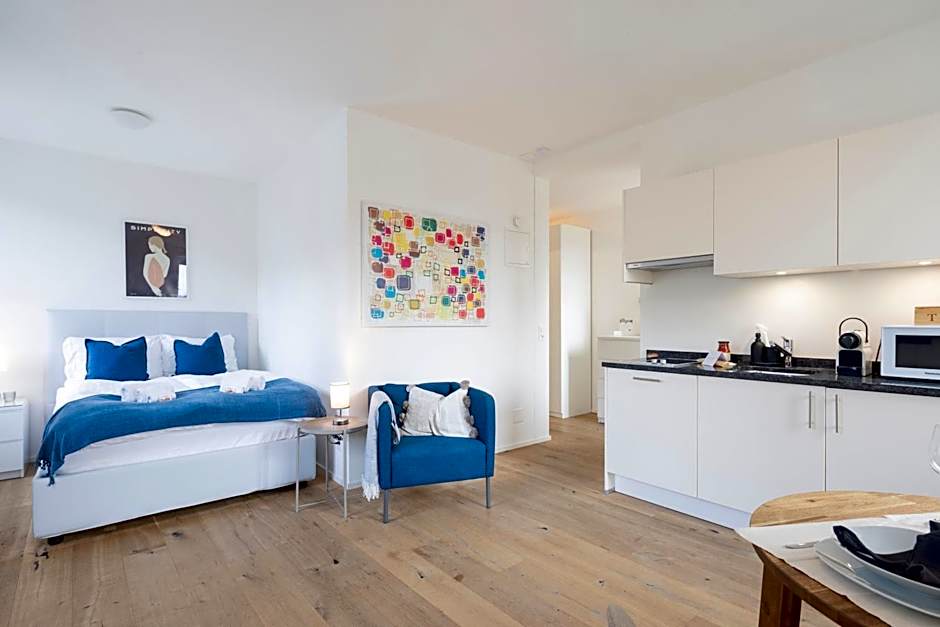 STAYY The River - contactless check-in