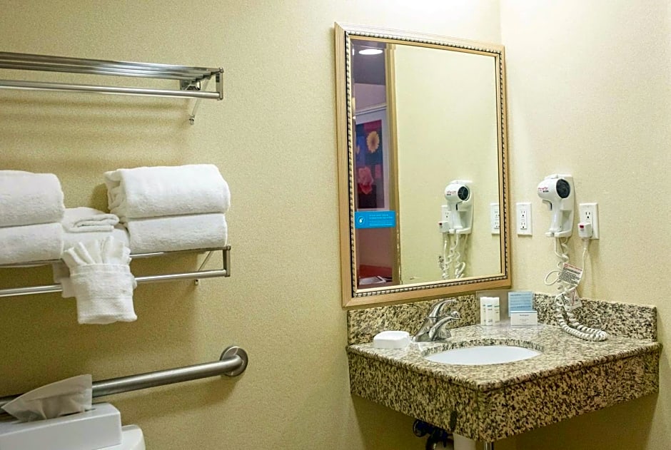 Hampton Inn By Hilton & Suites Lathrop, Ca