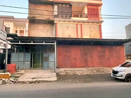 OYO 93306 Kos Citra Syariah Near Bukit Marezo