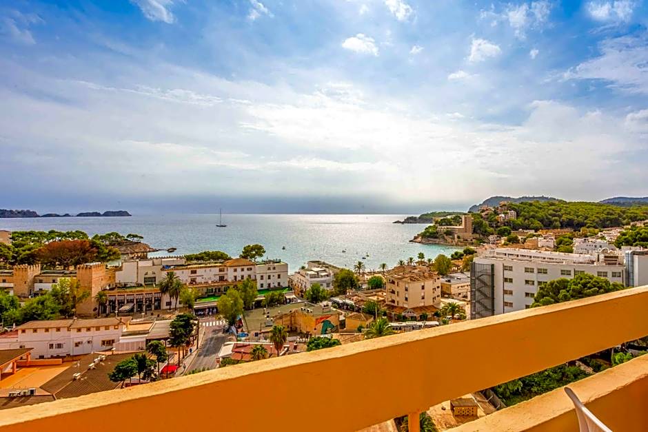 Valentin Reina Paguera - Adults Only