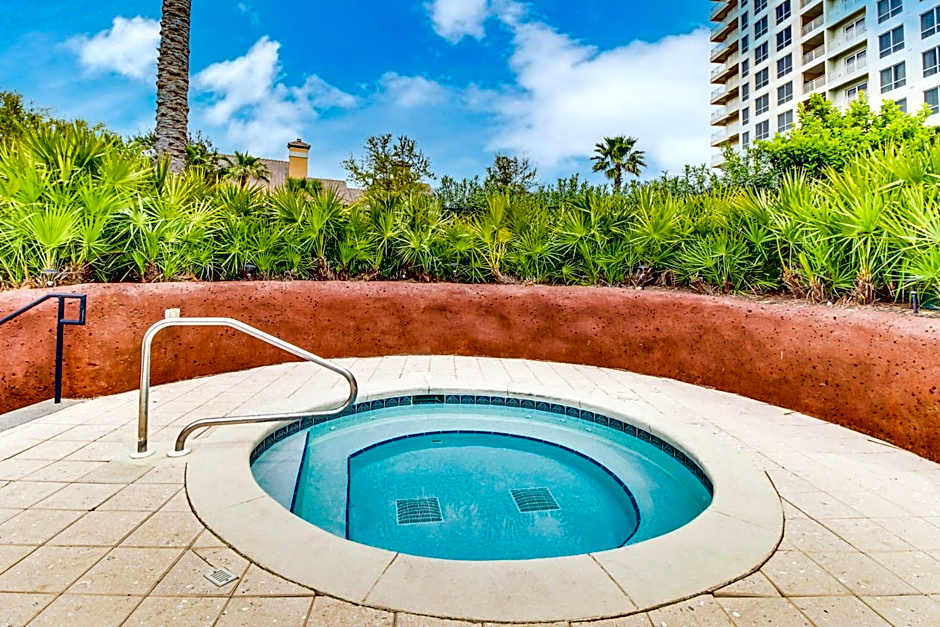 Luau Condos II