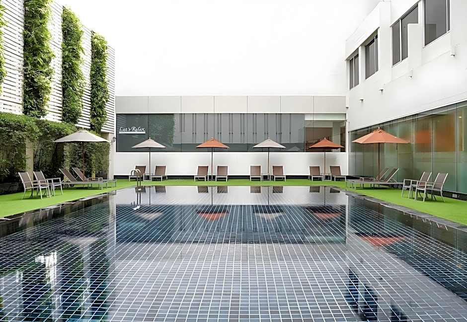 Mandarin Hotel Managed By Centre Point