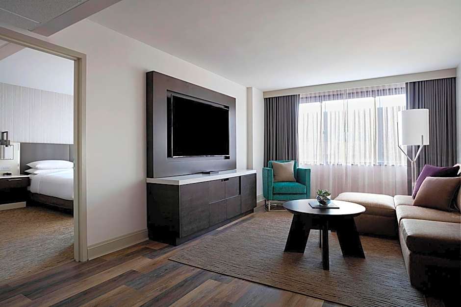Photo 1 of 4 of Superior 1 Bedroom 1 King Bed Suite