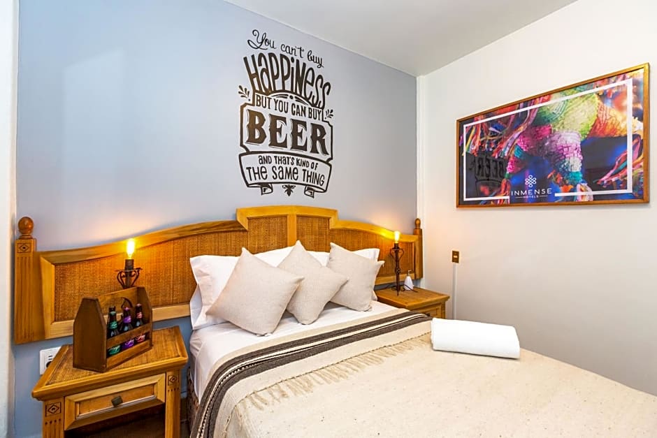 Mala Vecindad Beer Hotel