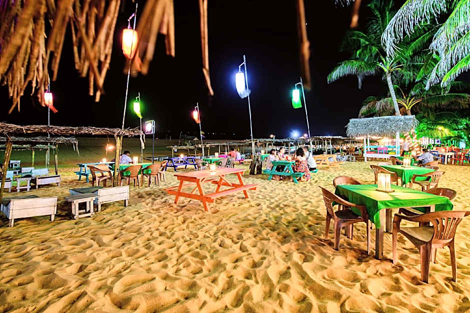 International Beach Hotel & Restaurant