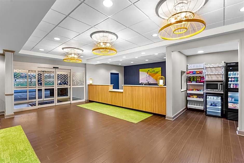 Spark by Hilton Dothan