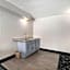 Days Inn & Suites by Wyndham Norton Shores/Muskegon