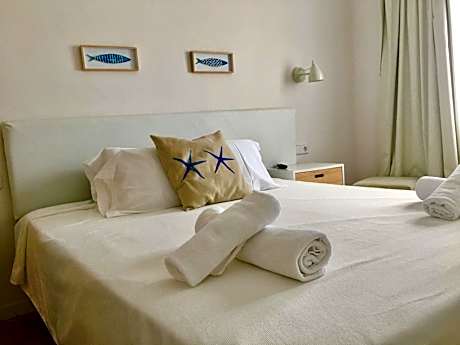 Single Room (no balcony)