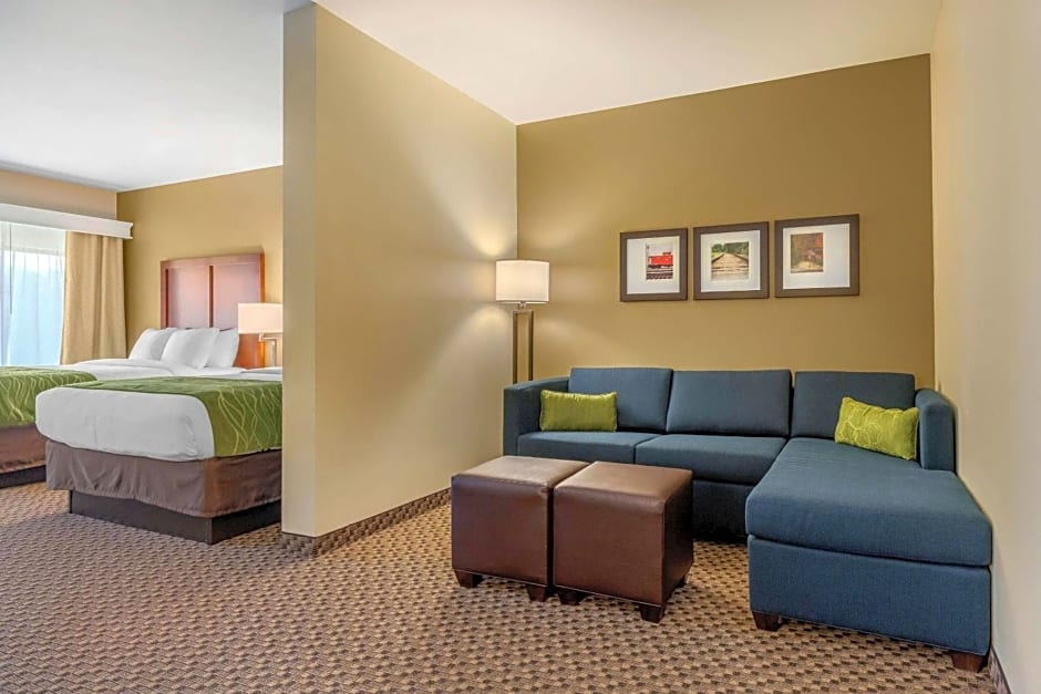 Comfort Inn & Suites