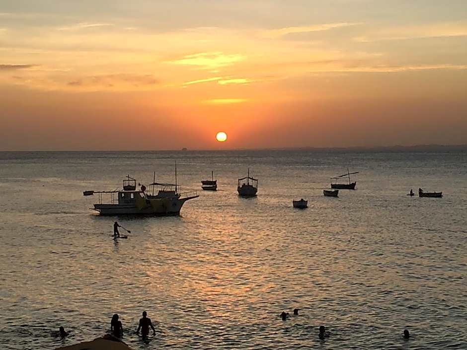 Flat Farol da Barra