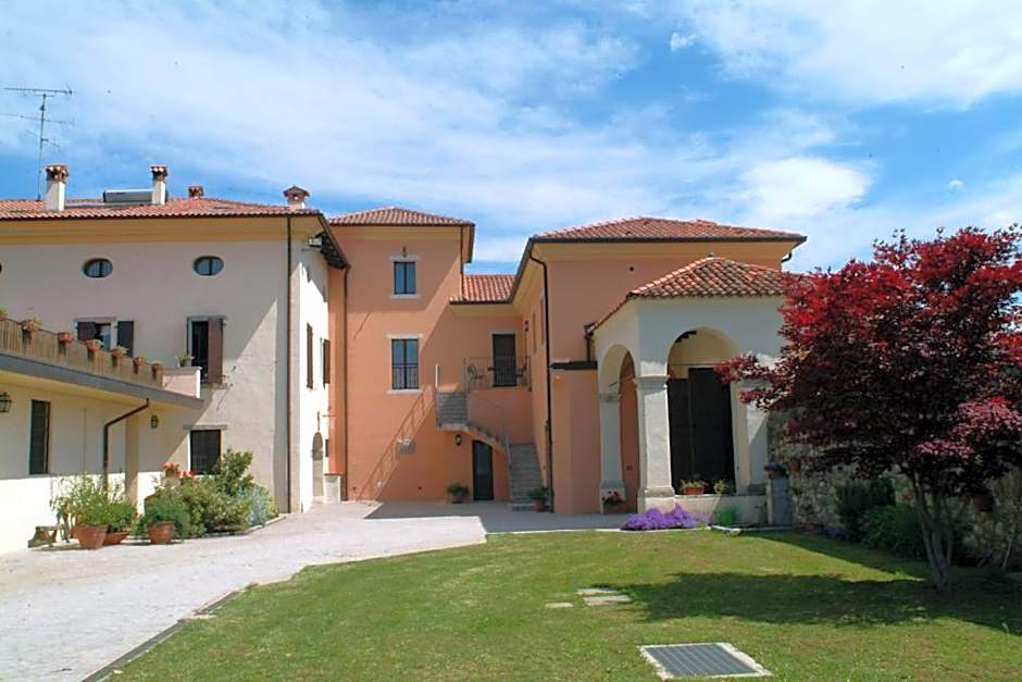 Agriturismo Grillo Iole Winery