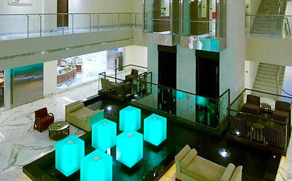 Vivanta Vijayawada, MG Road