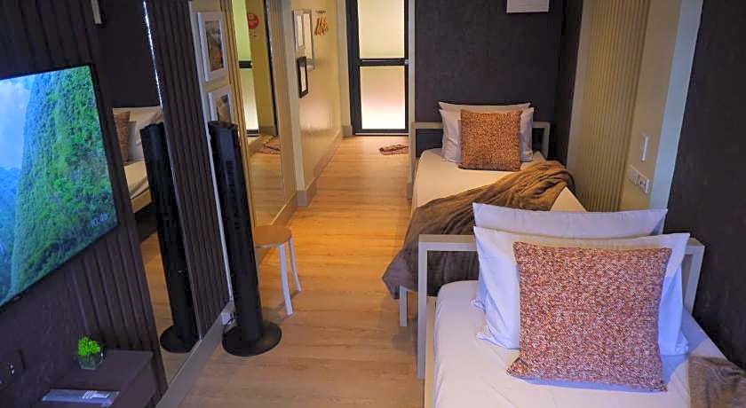 Sunset View Ridge Residences