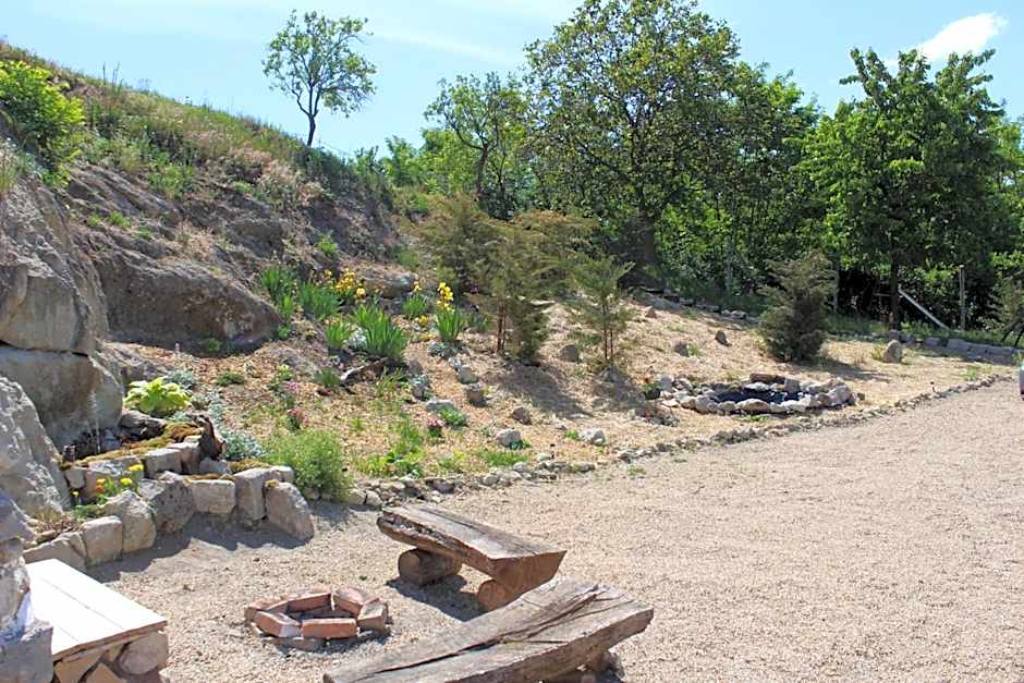 Kakukkfu Barlang-Vendeghaz