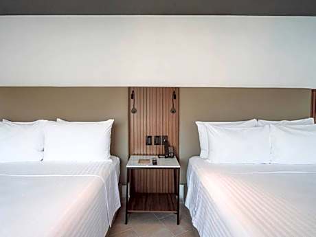 Double Room with Two Double Beds - Disability Access