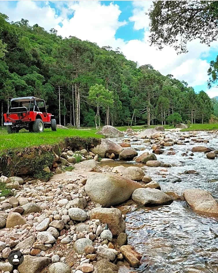 Caminhos da Serra do Tabuleiro - Chalé Araucária