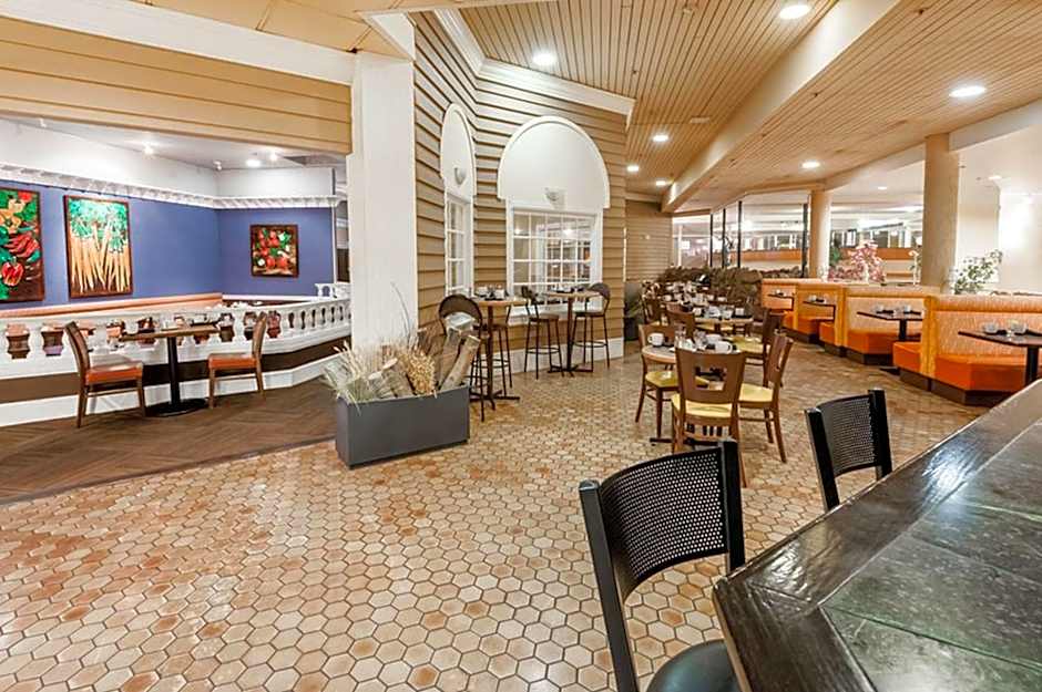 Edmonton Inn and Conference Centre